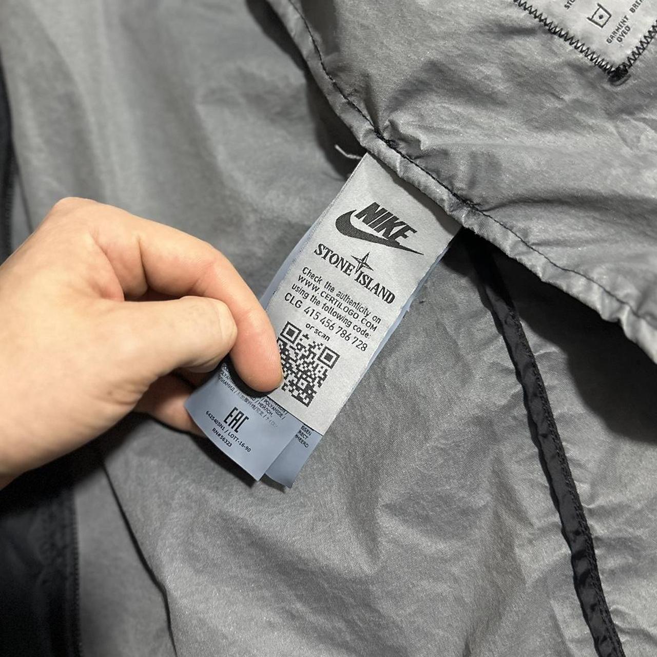 Stone island windbreaker online